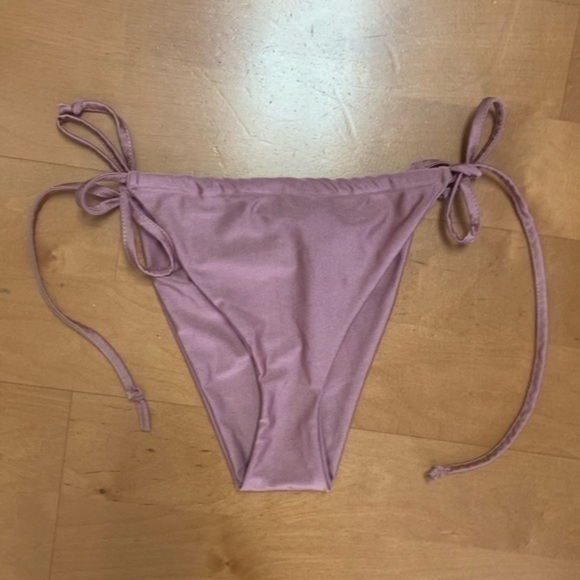 Nasty Gal Maybe high leg tie up bikini bottom Sz 4 - Picture 2 of 8